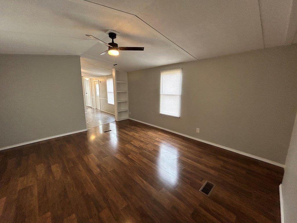 9783 Ivanhoe Road Ivanhoe, VA 24350 - Photo 16 of 56 Gallery Image 16