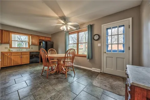 $389,000 | 10120 West 65th Street, Merriam, KS 66203