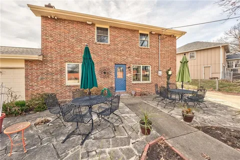 $389,000 | 10120 West 65th Street, Merriam, KS 66203