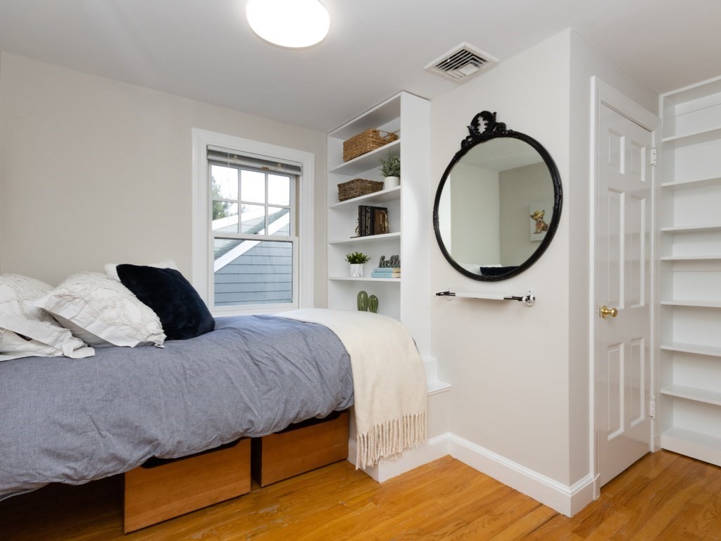 345 Conant Road Weston, MA 02493 - Photo 26 of 40