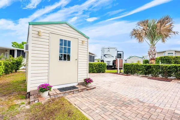 $124,900 | 2410 Limewood Avenue, Unit 304, Clermont, FL 34714