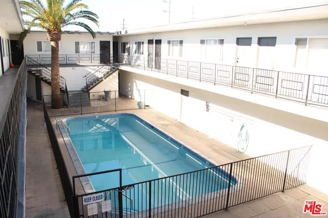 $1,495 | 115 North Oak Street, Unit 34, Inglewood, CA 90301