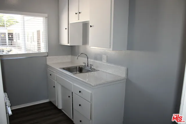 $1,495 | 115 North Oak Street, Unit 34, Inglewood, CA 90301