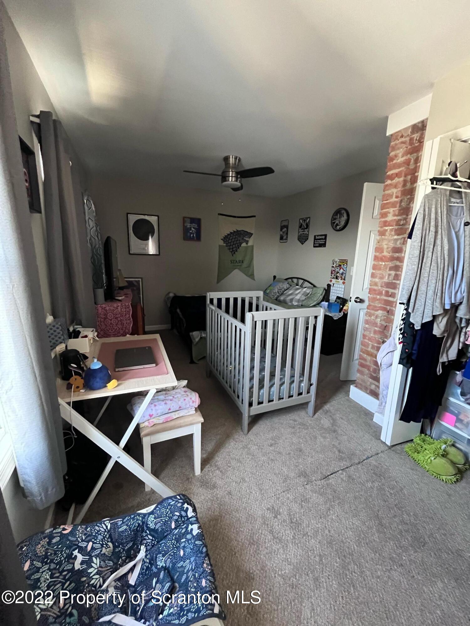 910 Orchard Street Scranton, PA 18505 - Photo 12 of 20