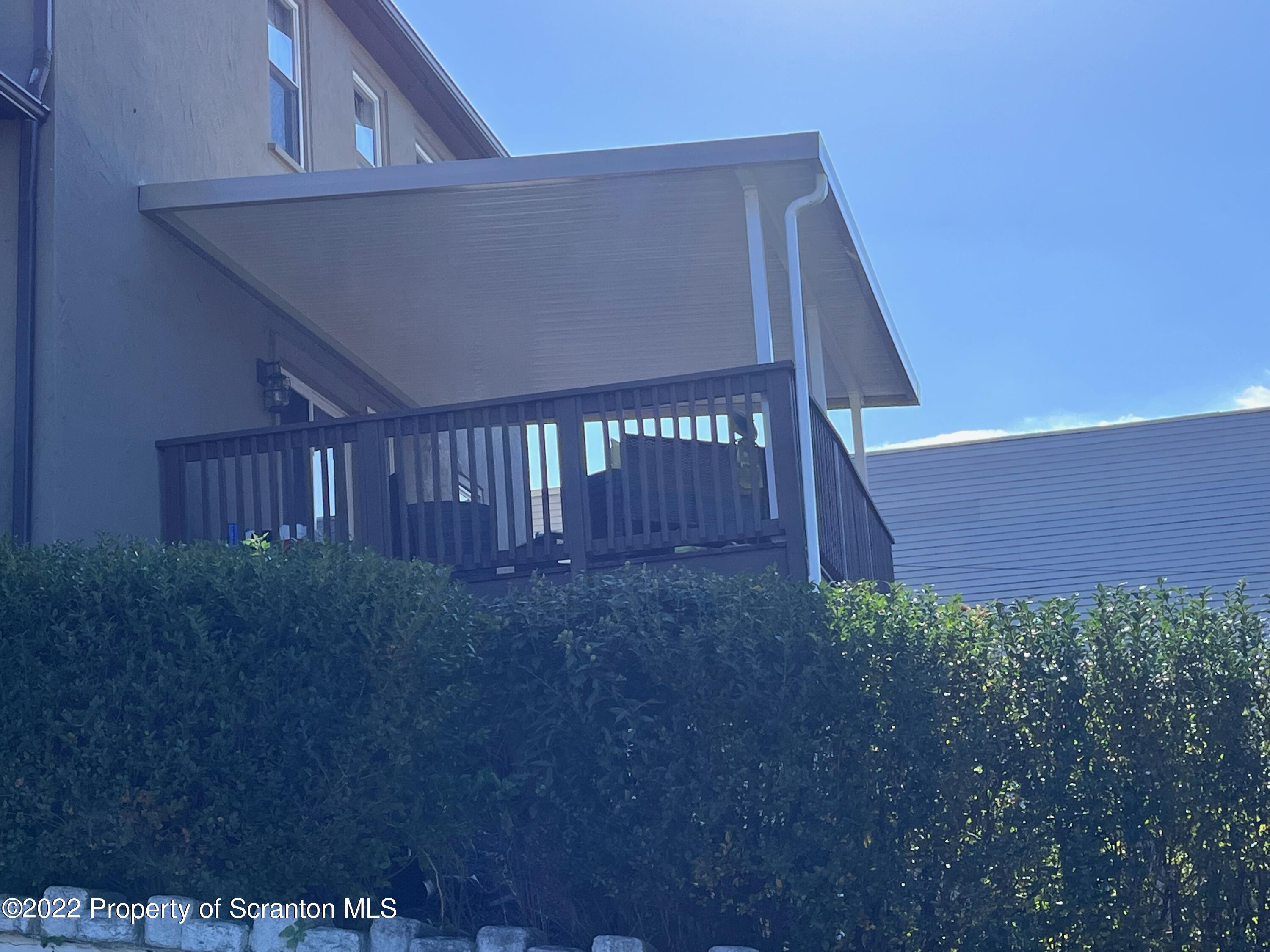 910 Orchard Street Scranton, PA 18505 - Photo 3 of 20