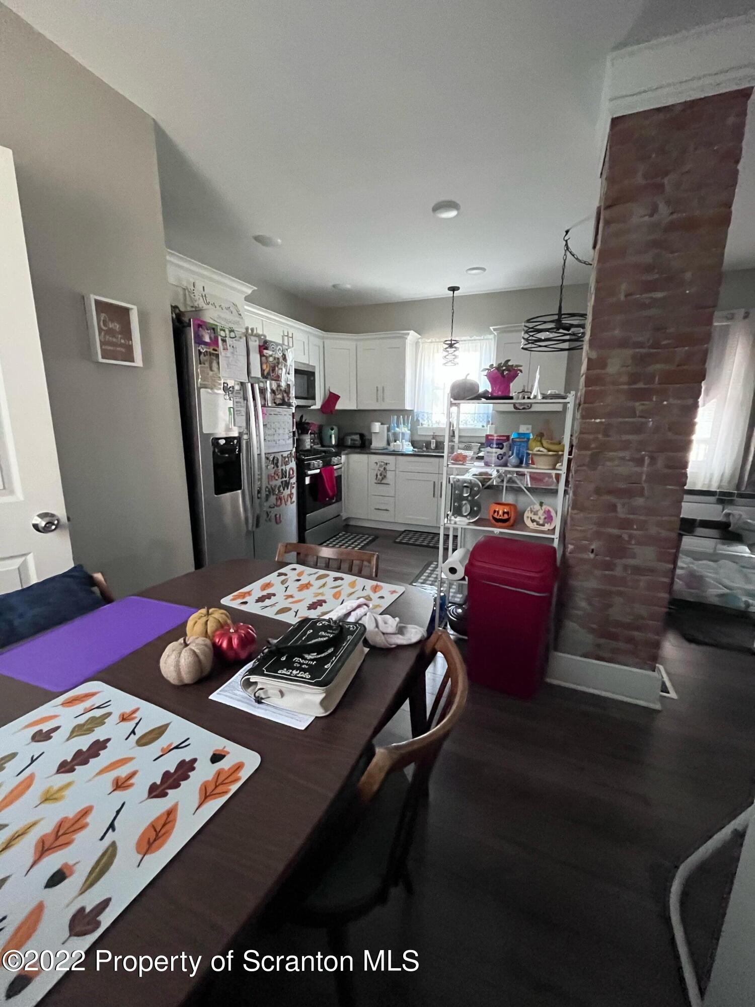 910 Orchard Street Scranton, PA 18505 - Photo 8 of 20