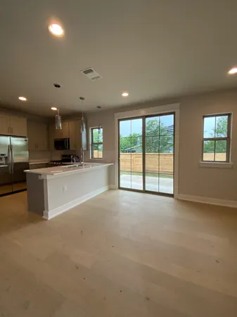 $2,275 | 6920 Bethune Avenue, Unit 3, Austin, TX 78752