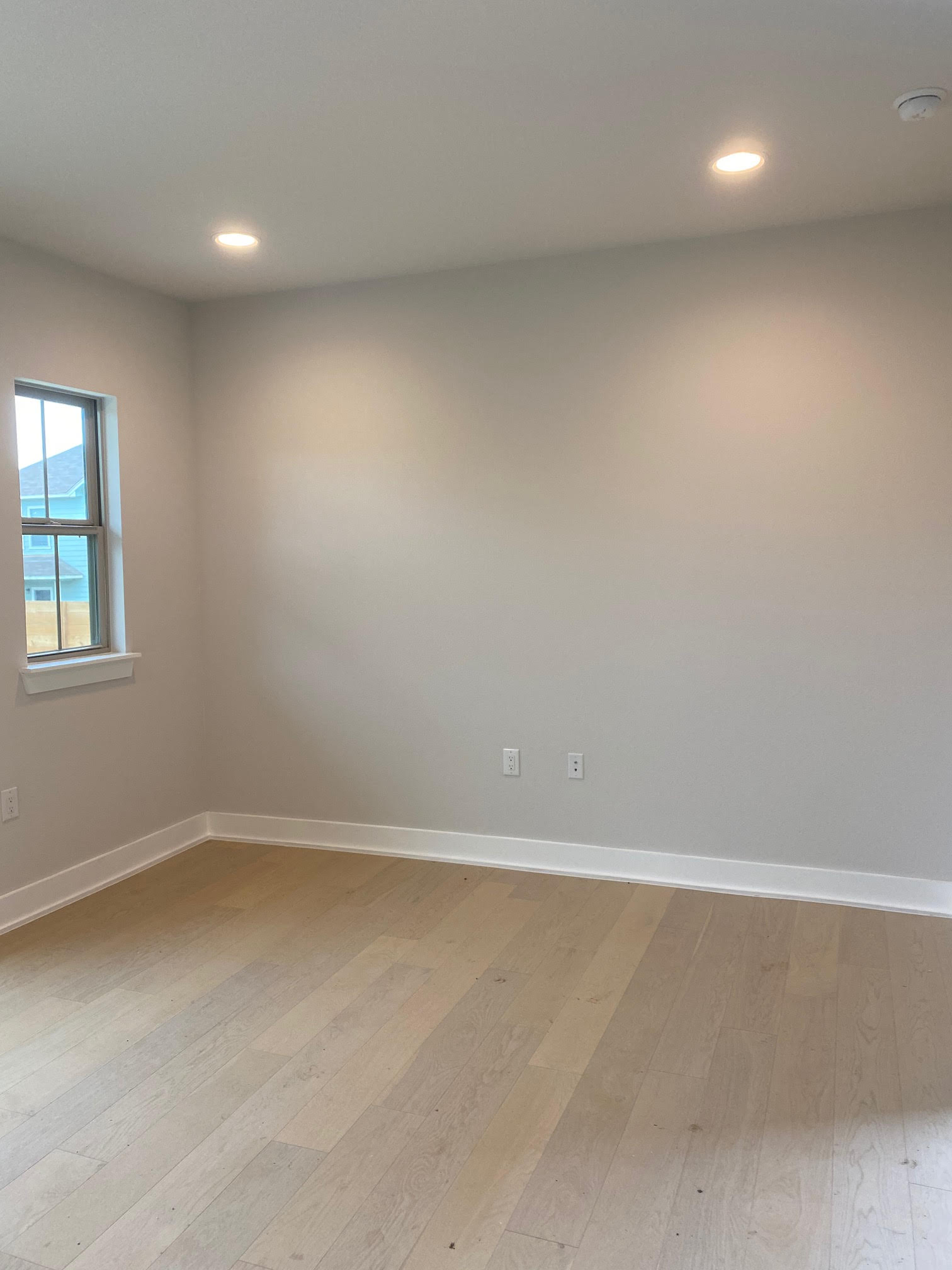 6920 Bethune Avenue, Unit 3 Austin, TX 78752 - Photo 2 of 32 Spare room with light wood-style floors and recessed lighting