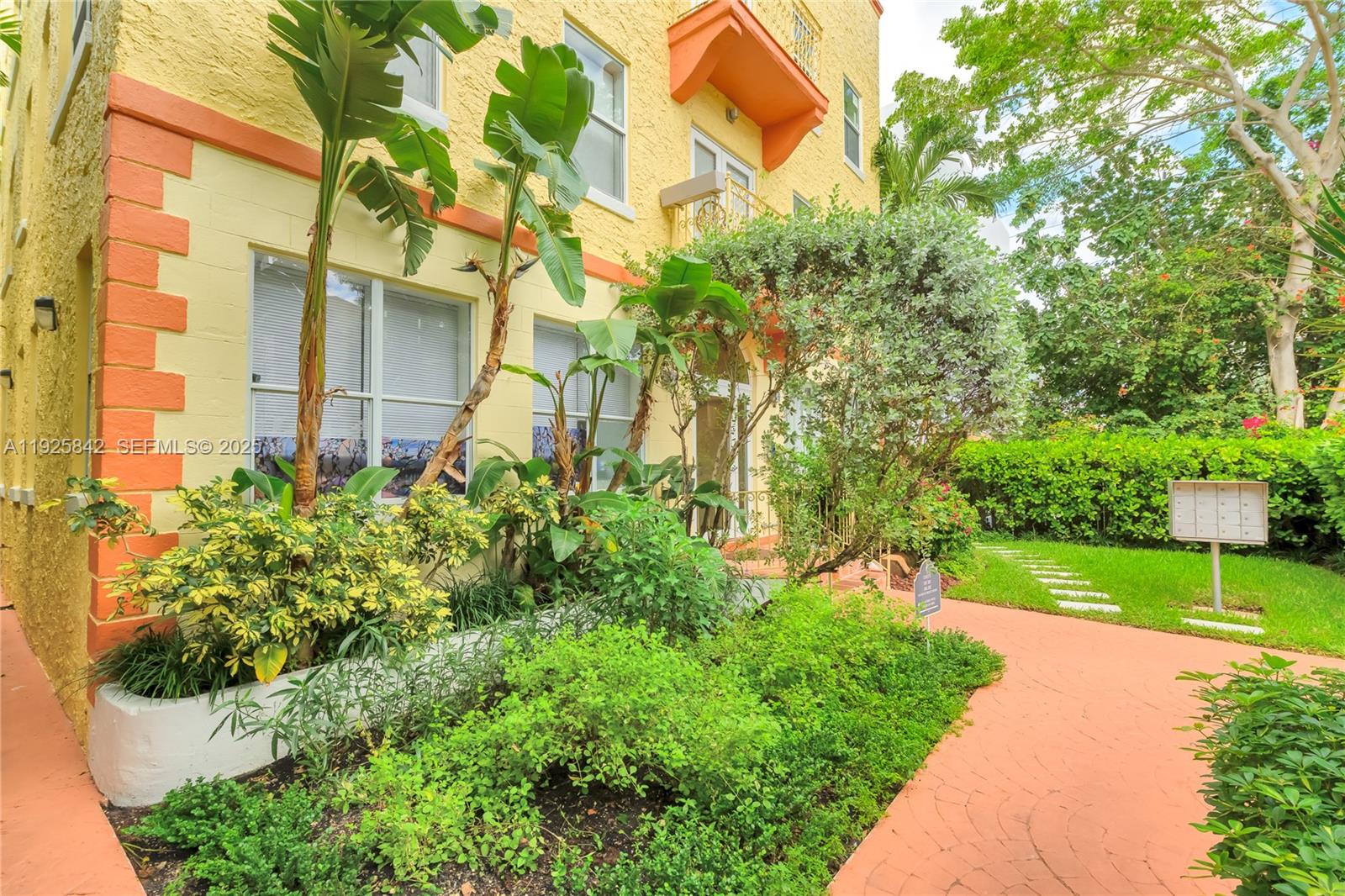 1350 Pennsylvania Avenue, Unit 207 Miami Beach, FL 33139 - Photo 38 of 47