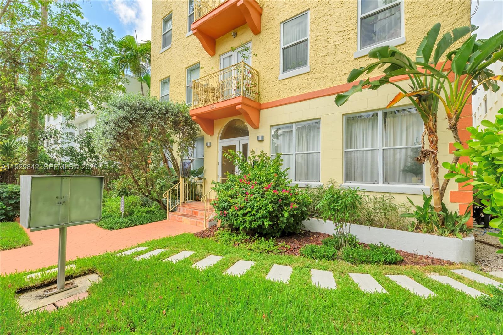 1350 Pennsylvania Avenue, Unit 207 Miami Beach, FL 33139 - Photo 40 of 47