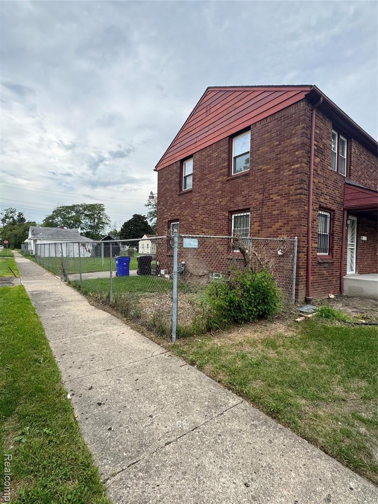 9003 Evergreen Road Detroit, MI 48228 - Photo 2 of 13 Gallery Image 2