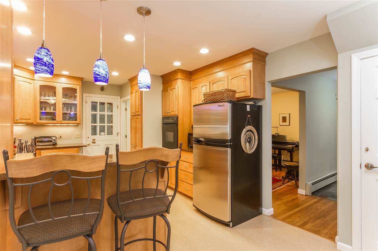 5 Stearns Road Amherst, NH 03031 - Photo 12 of 40