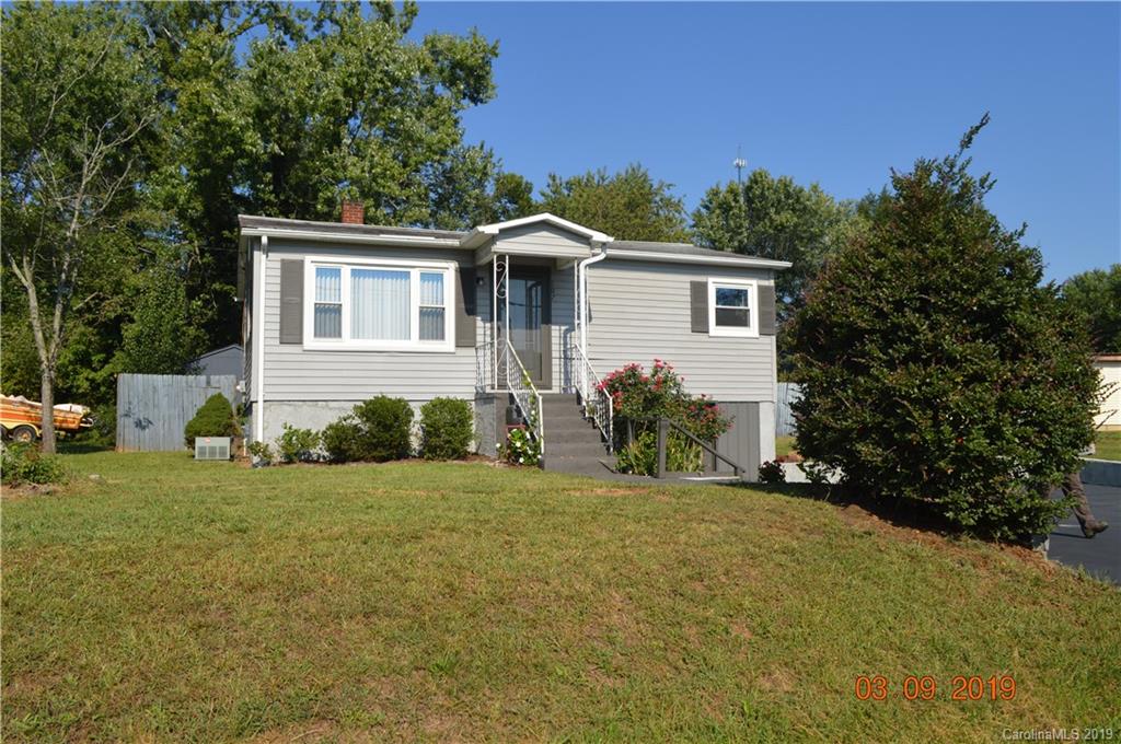 107 Lee Loop Morganton, NC 28655 - Photo 1 of 12 Gallery Image 1
