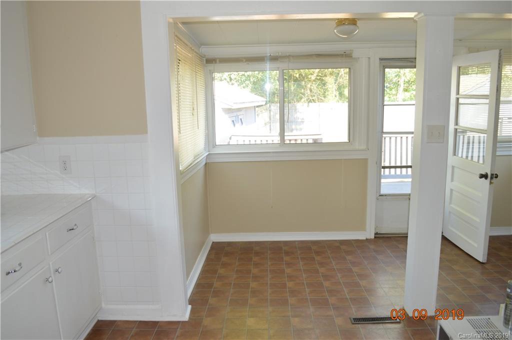 107 Lee Loop Morganton, NC 28655 - Photo 5 of 12 Gallery Image 5