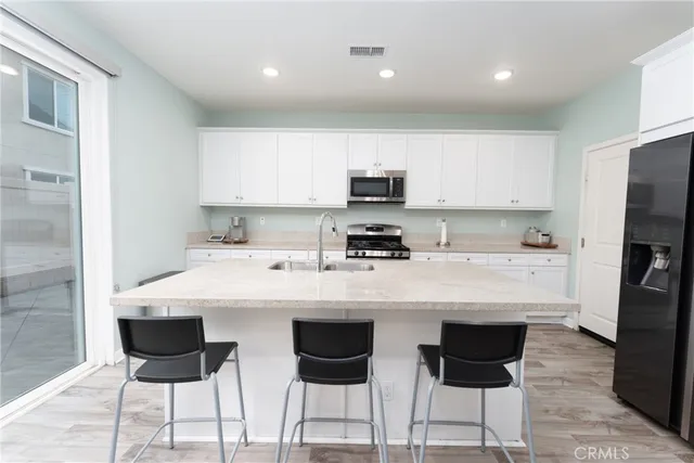 $725,000 | 1606 Jedediah Place, Upland, CA 91784