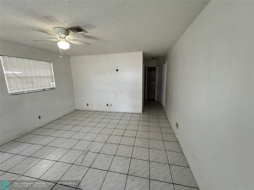 230 Southwest 1st Street, Unit G8 Pompano Beach, FL 33060 - Photo 10 of 16