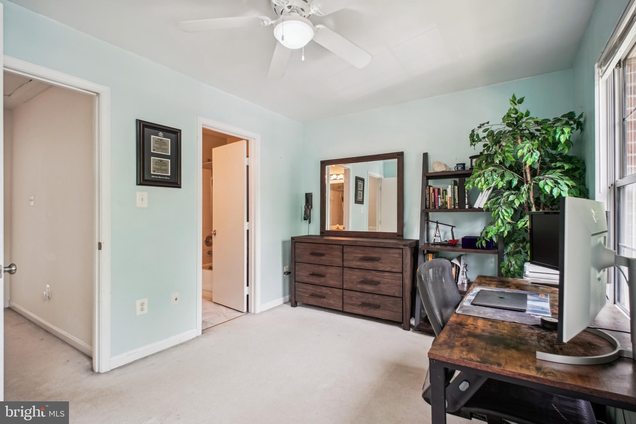 13536 Ruddy Duck Road Clifton, VA 20124 - Photo 18 of 38 Gallery Image 18