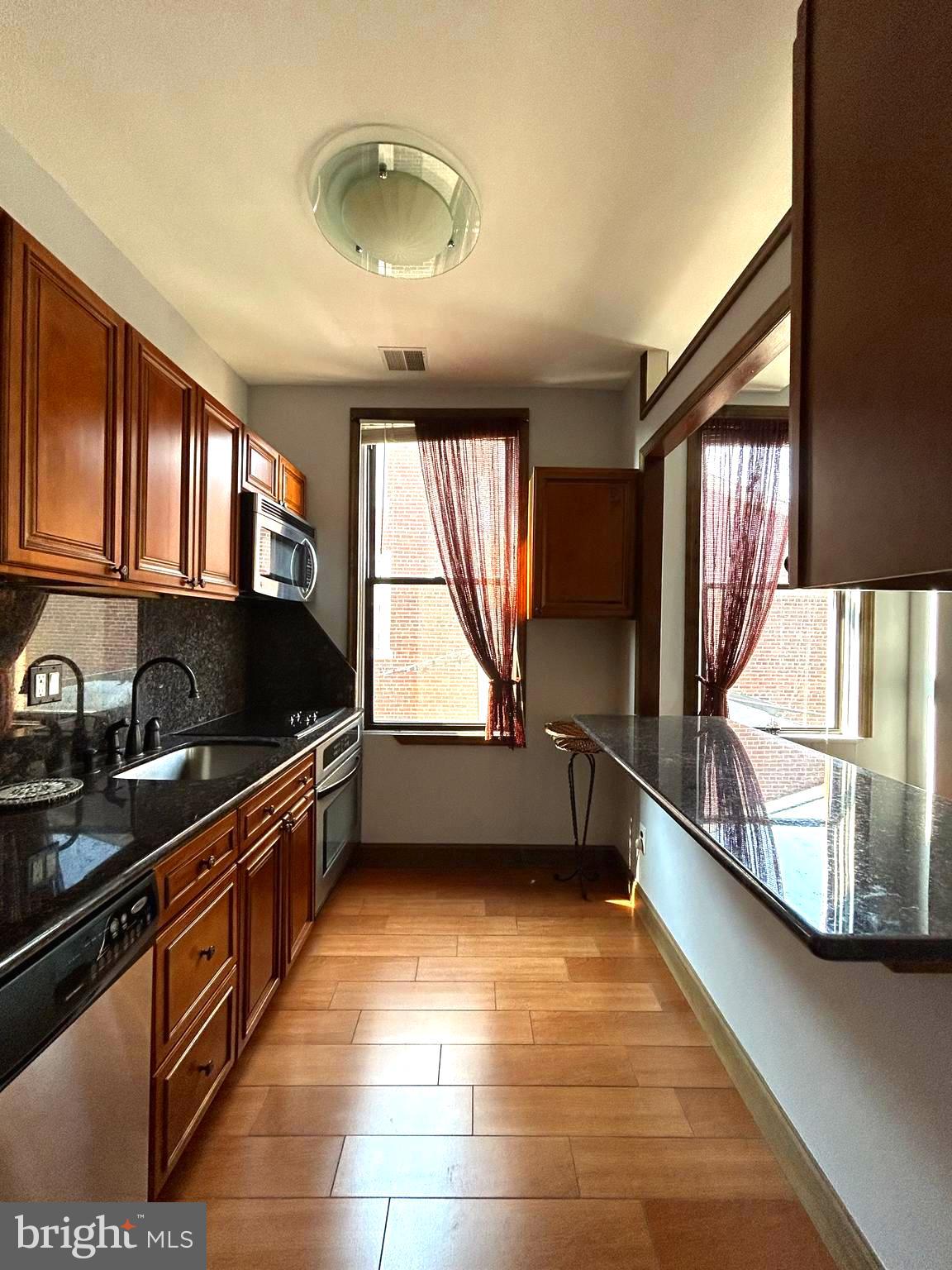 727 South 2nd Street, Unit 3F Philadelphia, PA 19147 - Photo 6 of 20