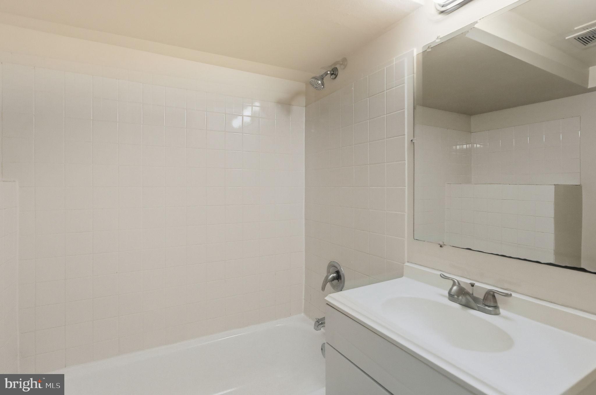 58 Quincy Place Northeast, Unit 1 Washington, DC 20002 - Photo 11 of 15