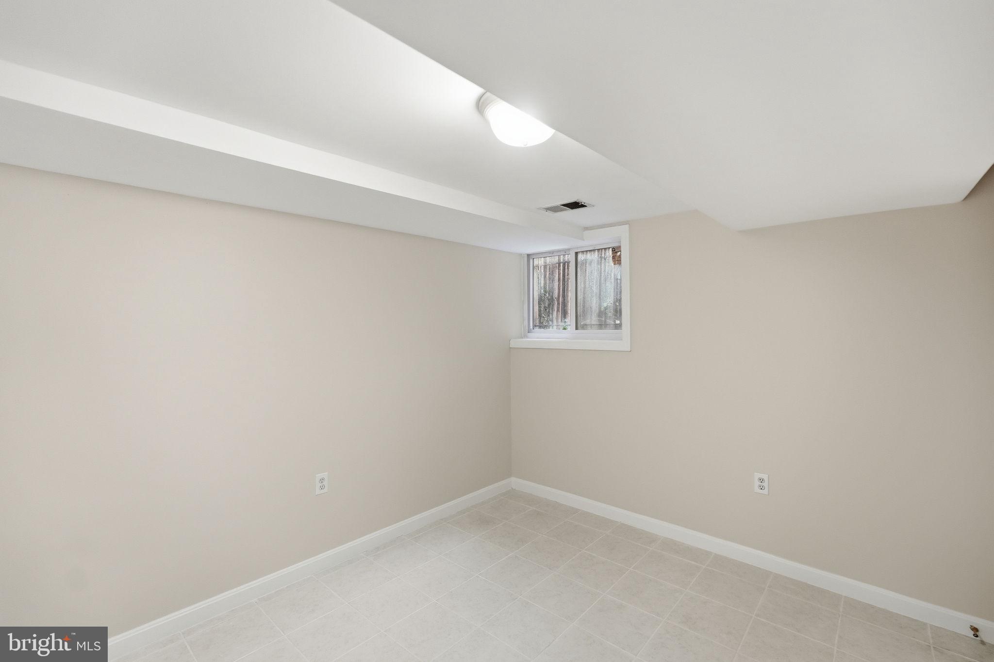 58 Quincy Place Northeast, Unit 1 Washington, DC 20002 - Photo 13 of 15