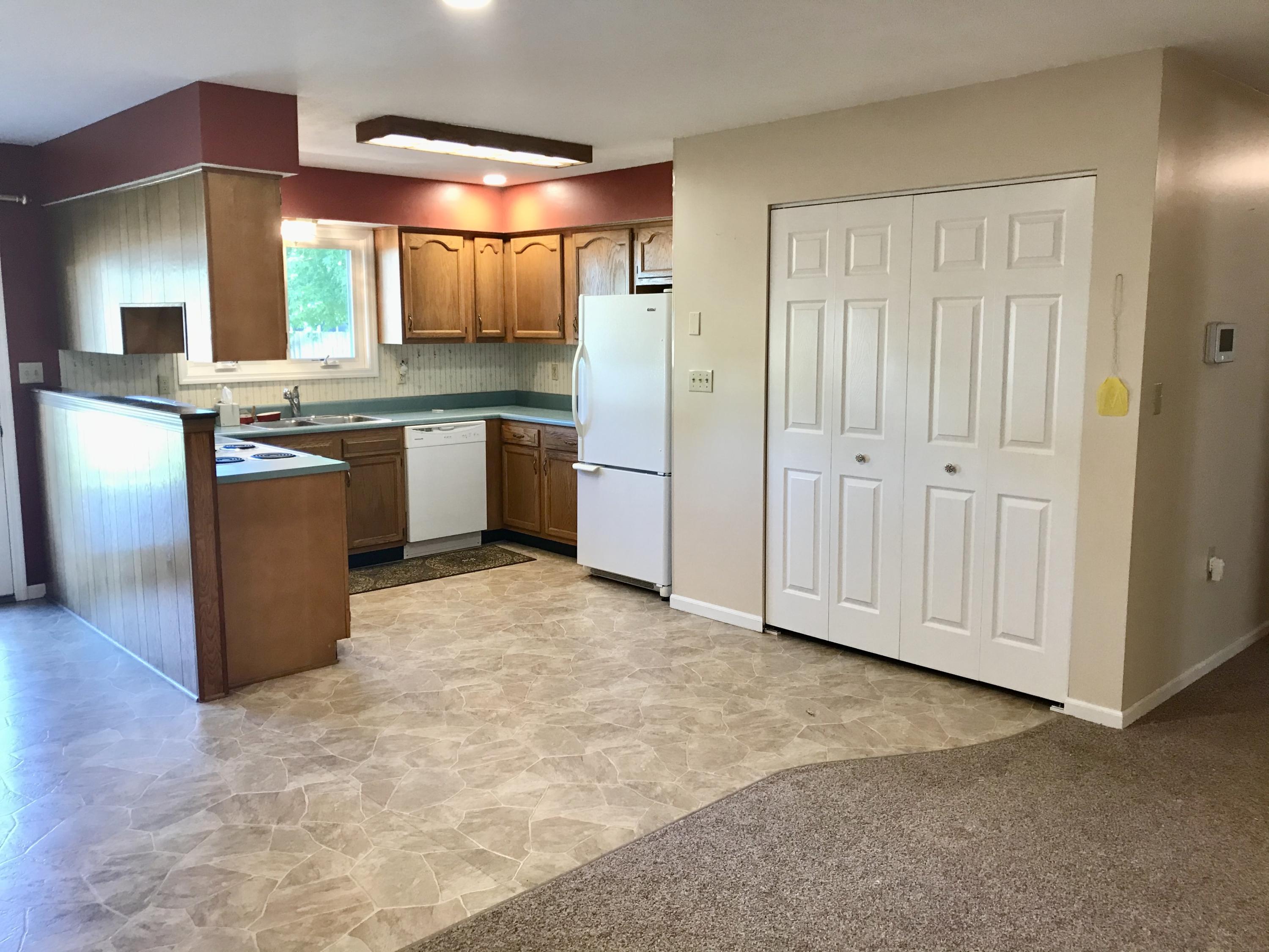 520 Riverside Court West Liberty, OH 43357 - Photo 13 of 28