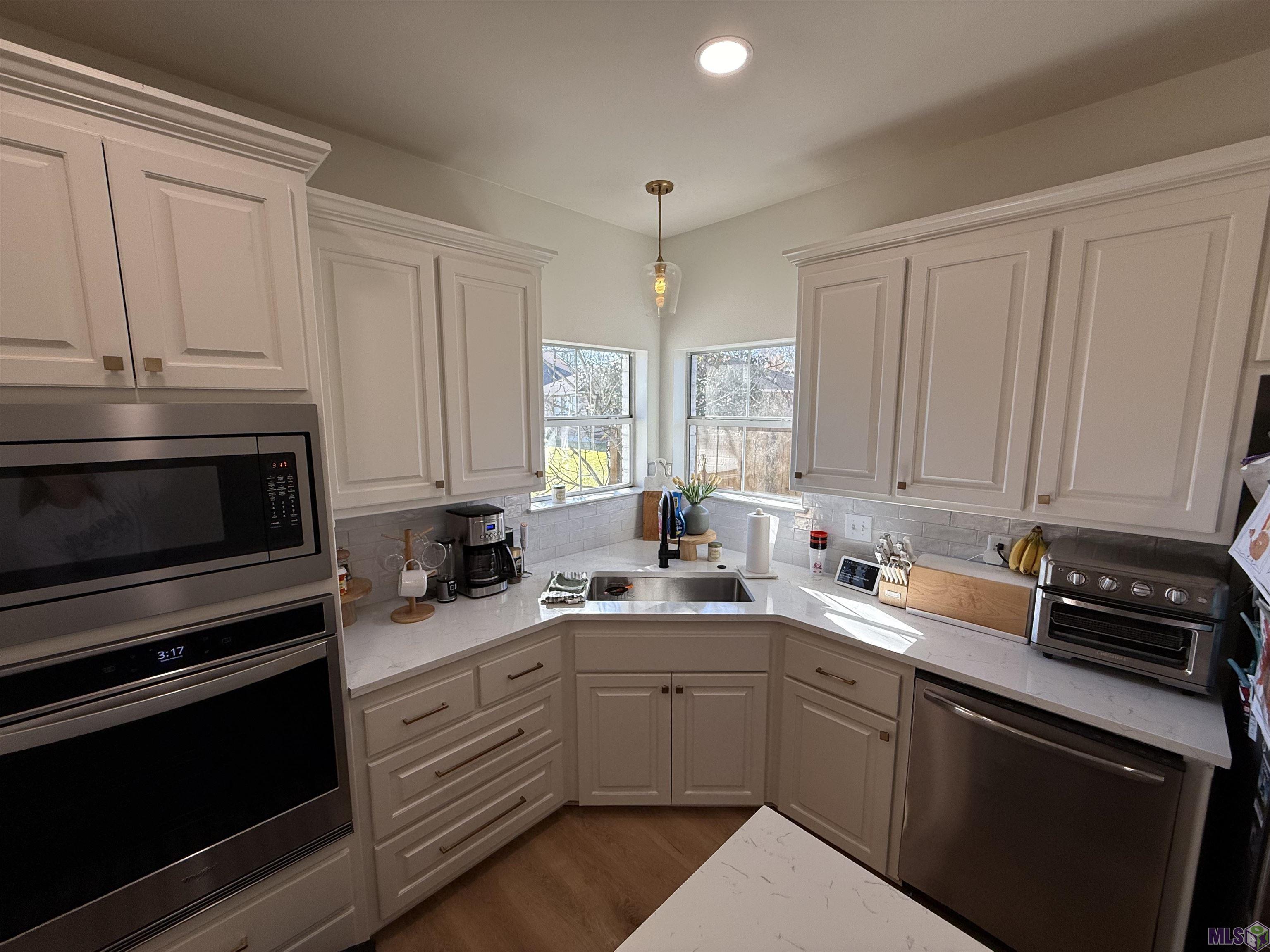 10418 Springcrest Drive Baton Rouge, LA 70810 - Photo 5 of 13