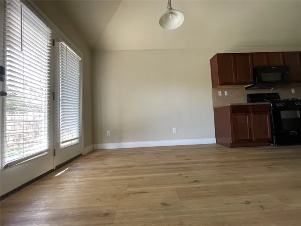 $1,890 | 15203 Lucian Drive, Austin, TX 78725