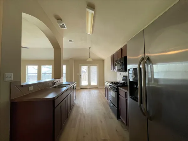 $1,890 | 15203 Lucian Drive, Austin, TX 78725