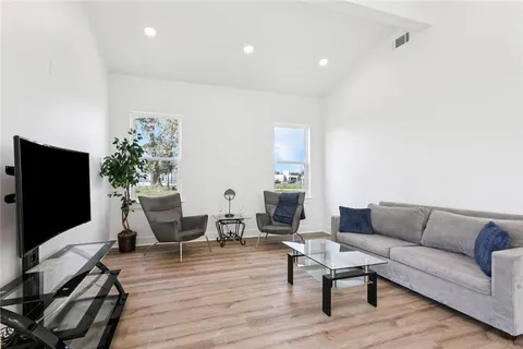 $245,000 | 2805 Live Oak Drive, Gretna, LA 70056