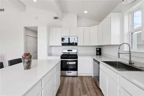 $245,000 | 2805 Live Oak Drive, Terrytown, LA 70056