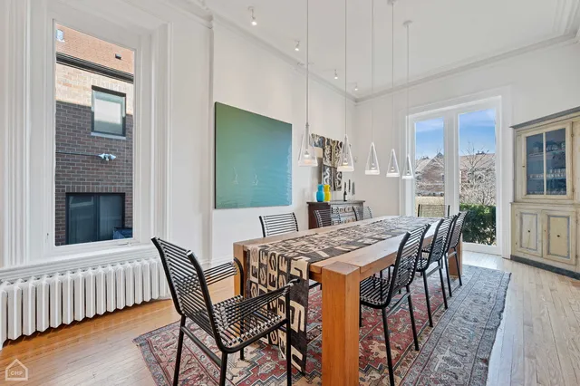 $3,200,000 | 5704 South Dorchester Avenue, Chicago, IL 60637