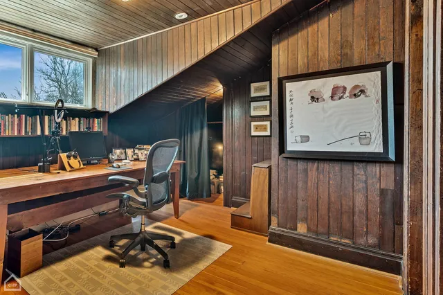 $3,200,000 | 5704 South Dorchester Avenue, Chicago, IL 60637