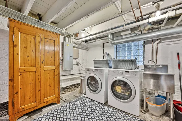 $3,200,000 | 5704 South Dorchester Avenue, Chicago, IL 60637