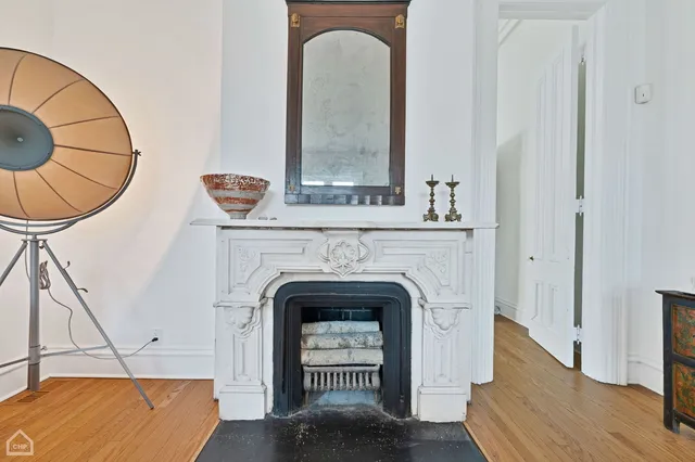 $3,200,000 | 5704 South Dorchester Avenue, Chicago, IL 60637