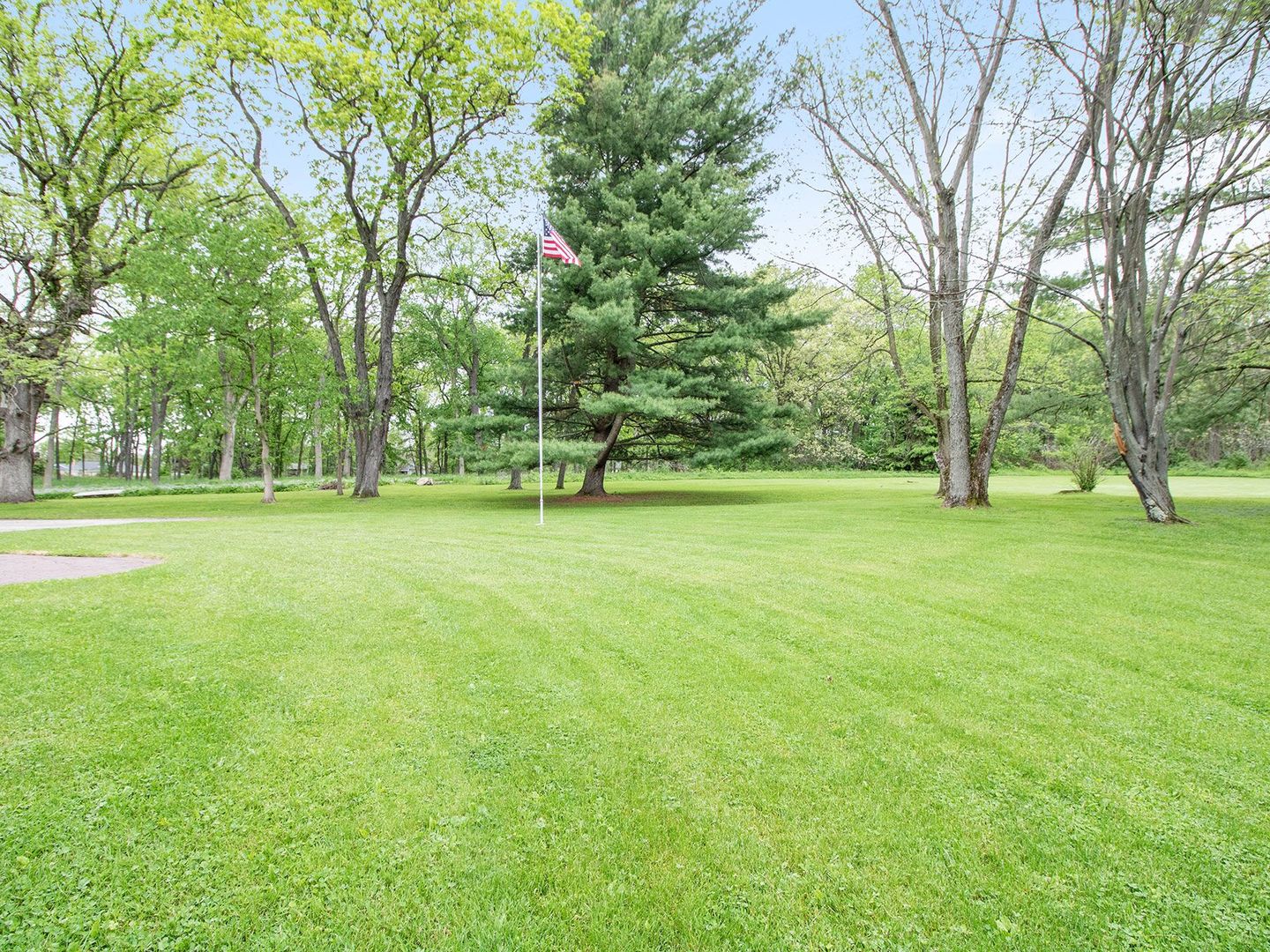 32785 Genoa Road Genoa, IL 60135 - Photo 26 of 29