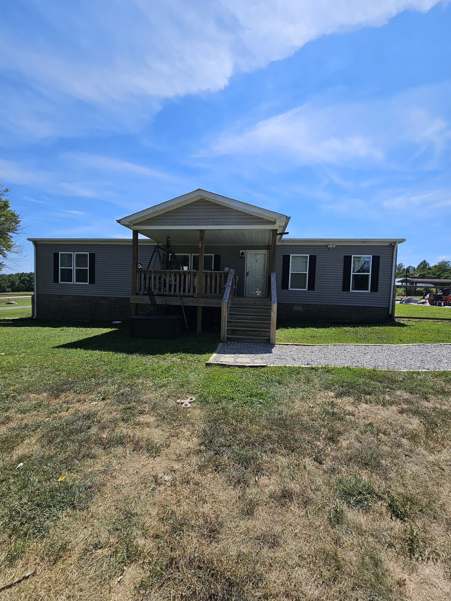 1824 Austin Road Lafayette, TN 37083 - Photo 4 of 35 a view of a house with a yard