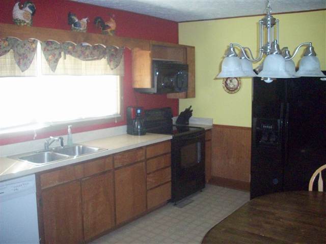 14705 East Tallman Road Chattaroy, WA 99003 - Photo 2 of 8