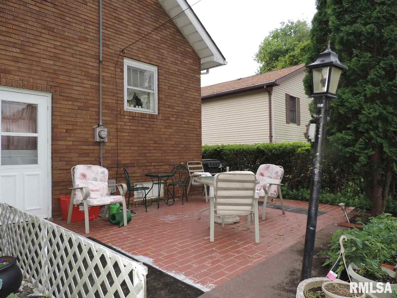 1 Rosenberg Court Pekin, IL 61554 - Photo 2 of 23 Gallery Image 2