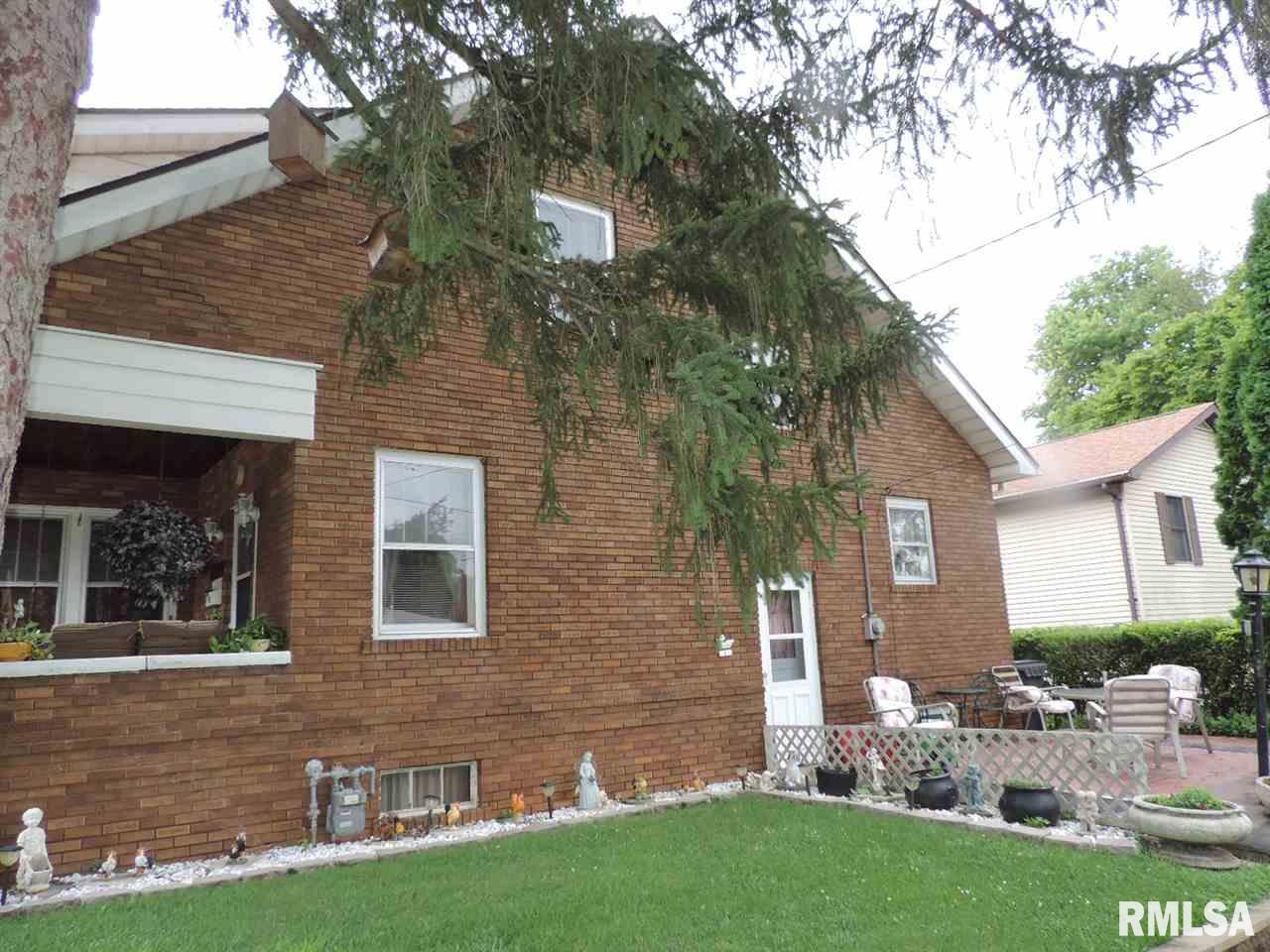 1 Rosenberg Court Pekin, IL 61554 - Photo 3 of 23 Gallery Image 3