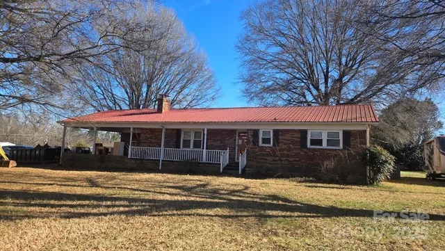 $525,000 | 1914 Buffalo Shoals Road, Lincolnton, NC 28092