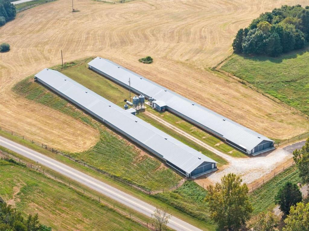 3322 Cheek Pulliam Road Royston, GA 30662 - Photo 58 of 61 a view of an outdoor space
