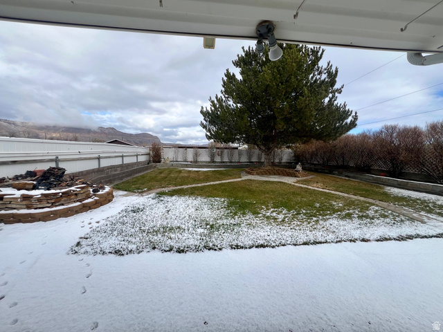640 West Cyn Road Ferron, UT 84523 - Photo 35 of 45 Nicely landscaped fenced backyard
