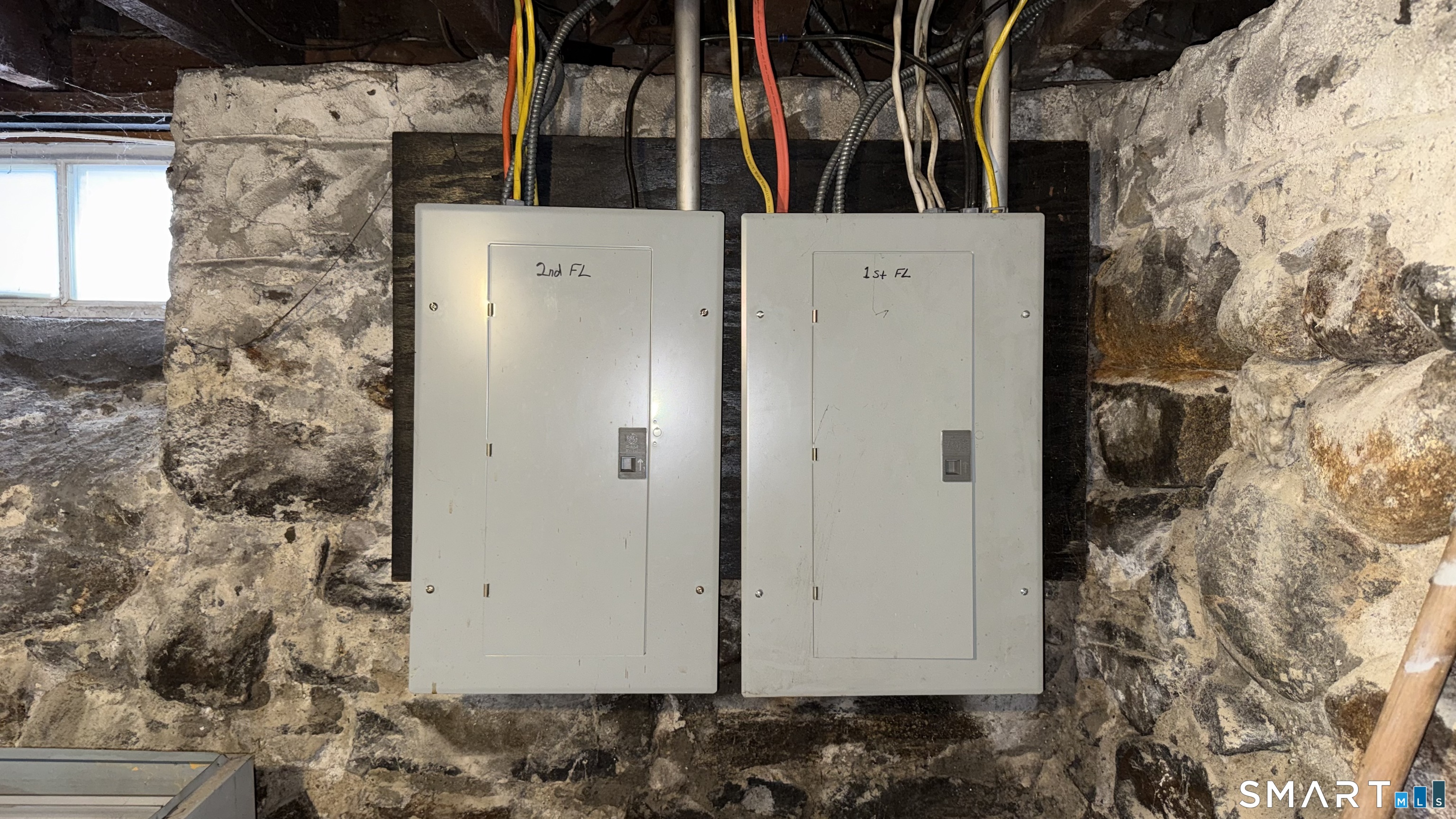 25 Avon Avenue Waterbury, CT 06708 - Photo 19 of 26