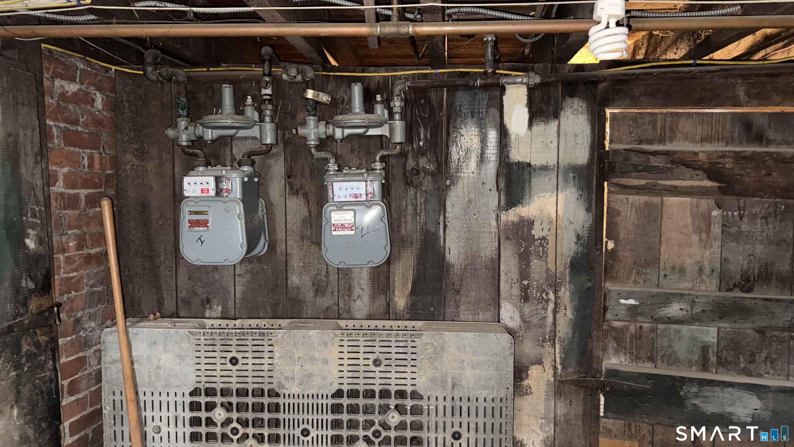 25 Avon Avenue Waterbury, CT 06708 - Photo 20 of 26