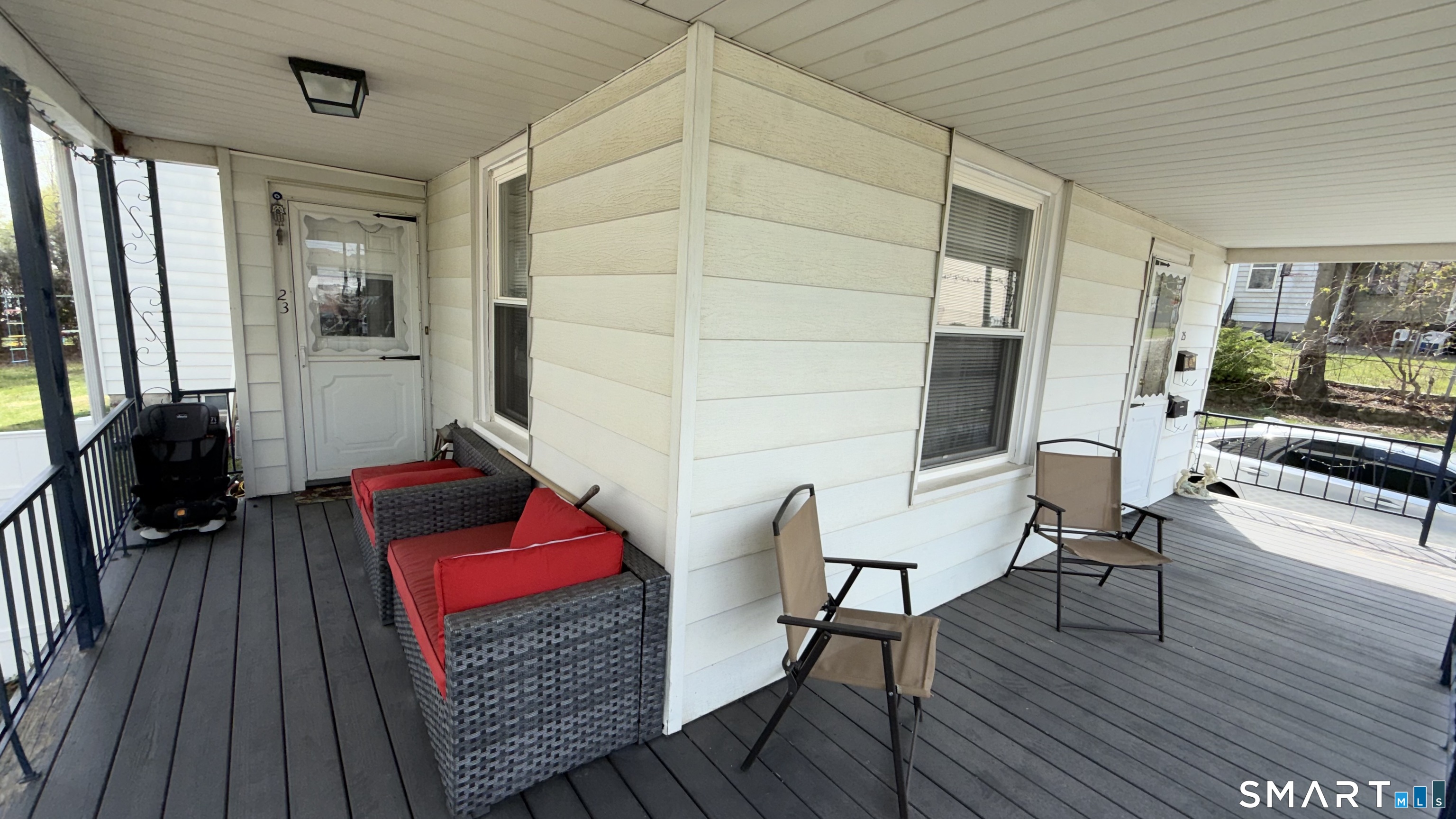 25 Avon Avenue Waterbury, CT 06708 - Photo 3 of 26