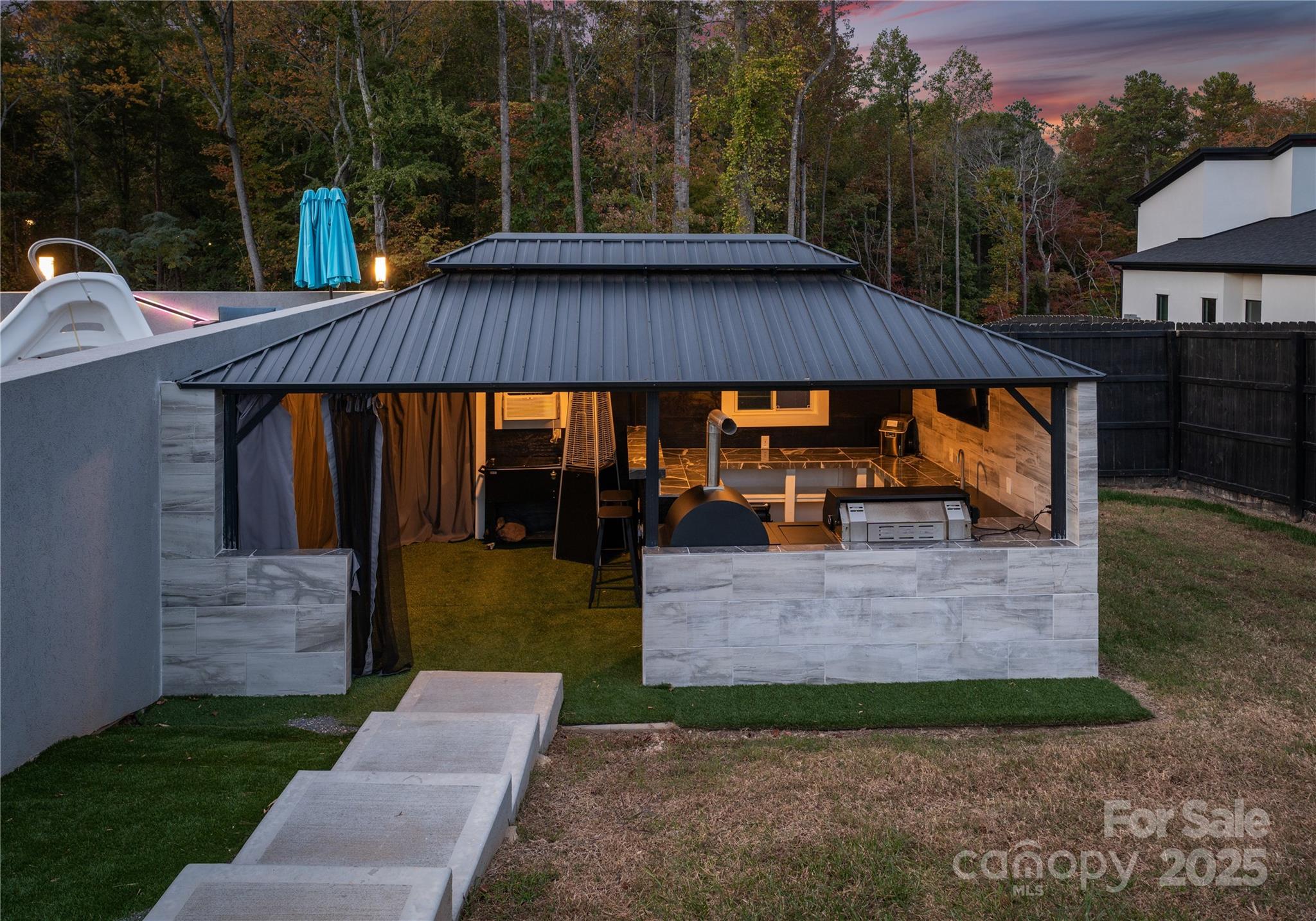 15700 Youngblood Road Charlotte, NC 28278 - Photo 34 of 41