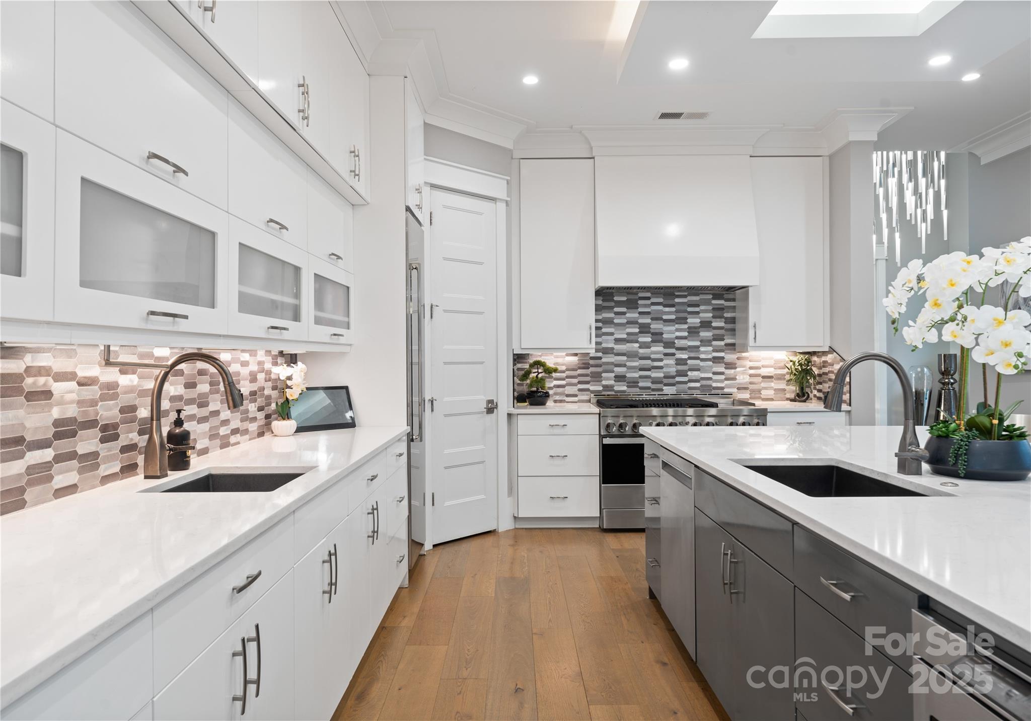 15700 Youngblood Road Charlotte, NC 28278 - Photo 4 of 41