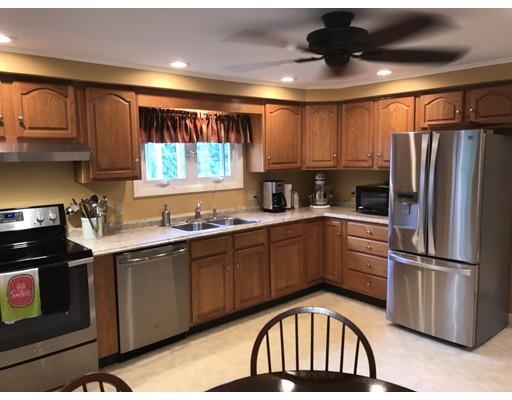 39 Arkwright Road Webster, MA 01570 - Photo 7 of 26 Gallery Image 7