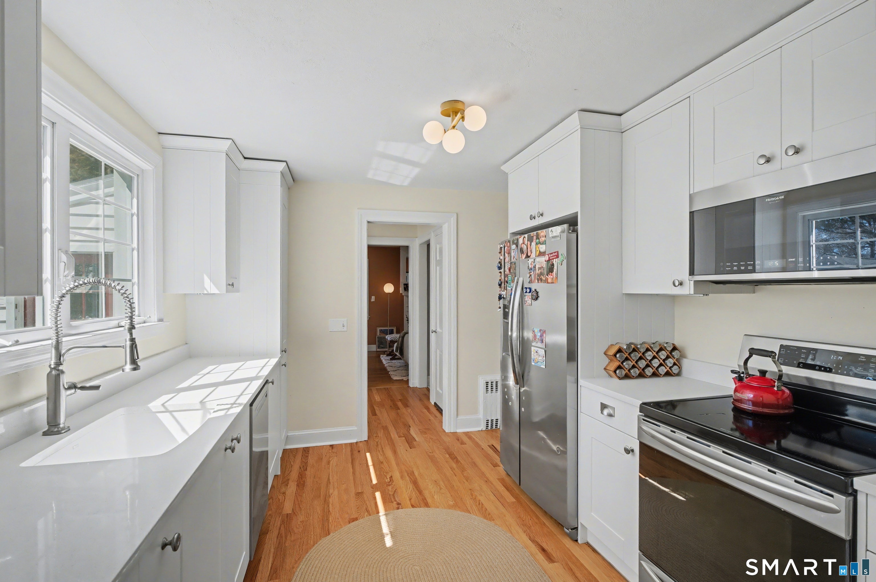 109 Gillies Road Hamden, CT 06517 - Photo 12 of 40