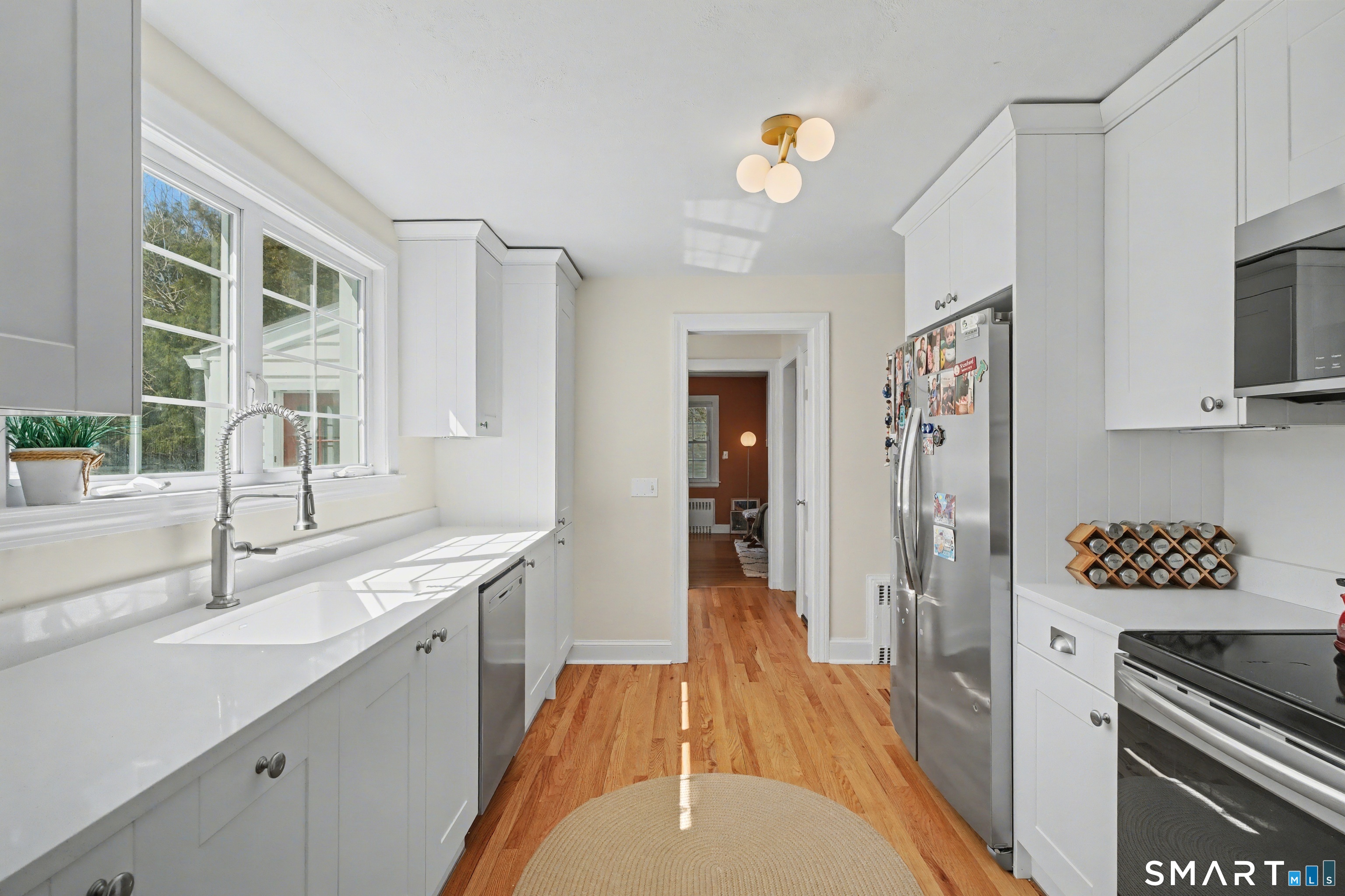 109 Gillies Road Hamden, CT 06517 - Photo 13 of 40